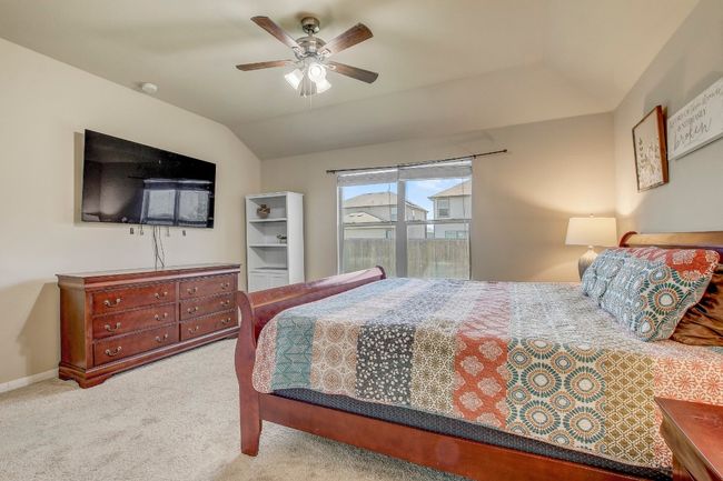 400 Pinnacle Dr, House other with 3 bedrooms, 2 bathrooms and 4 parking in Georgetown TX | Image 17