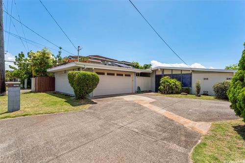 1567 Hoolaulea St, Pearl City, HI, 96782-2143 | Card Image