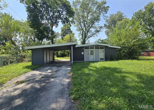 6551 January Ave, Berkeley, MO, 63134-1509 | Card Image