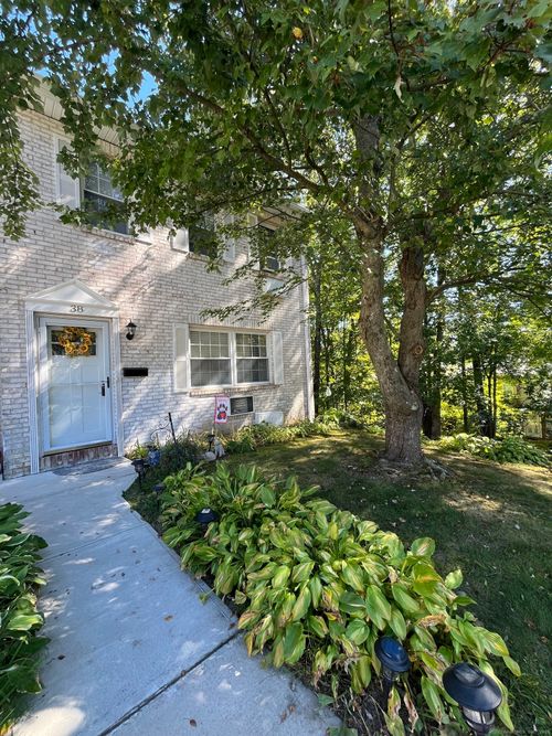 38-38 Surrey Ln, Torrington, CT, 06790-2823 | Card Image