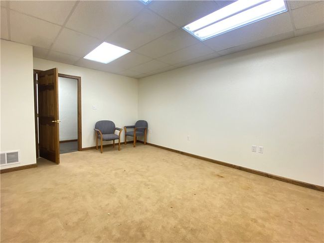 313 W Main St, Home with 0 bedrooms, 0 bathrooms and 4 parking in Carnegie PA | Image 11