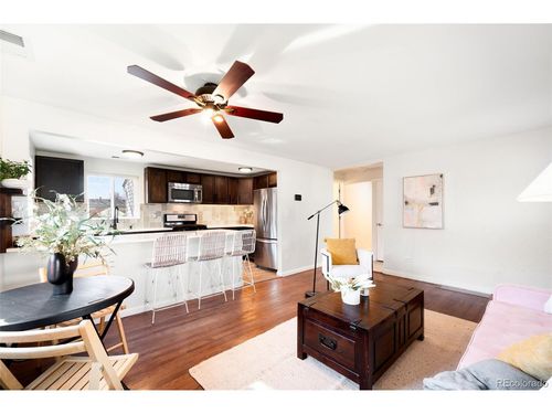 3613 N Harrison St, Denver, CO, 80205-3824 | Card Image