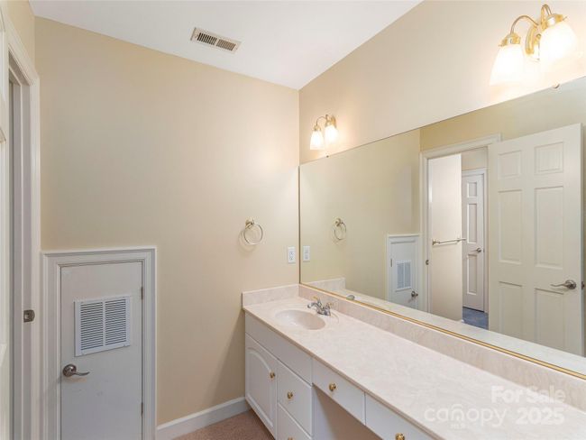 1 Hickory Rdg, House other with 4 bedrooms, 5 bathrooms and null parking in Fletcher NC | Image 24