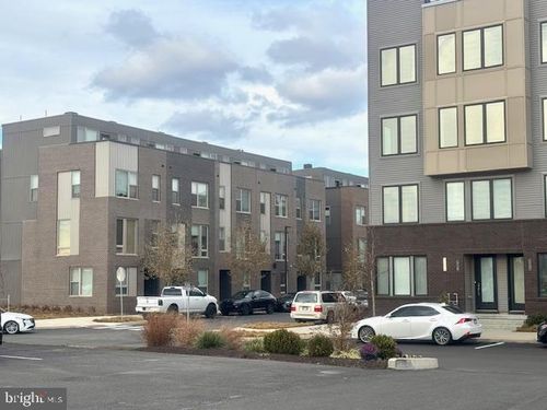 3012 Beachview Ln, PHILADELPHIA, PA, 19125-4365 | Card Image