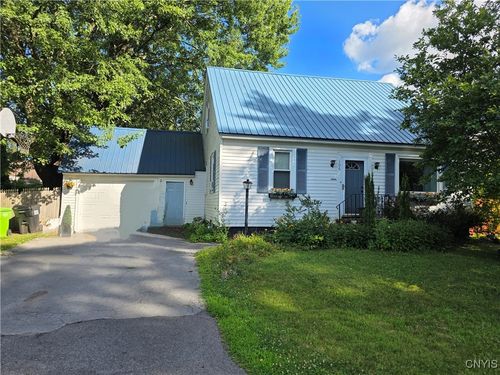 106 N Lincoln Ave, Liverpool, NY, 13088-4314 | Card Image