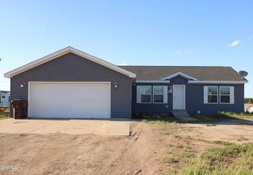 12249 26th F St Nw, Watford City, ND, 58854 | Card Image