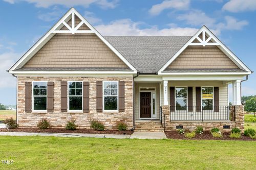 243 Kissington Way, Benson, NC, 27504 | Card Image