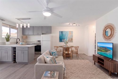 406-1531 Makiki St, Honolulu, HI, 96822-4534 | Card Image