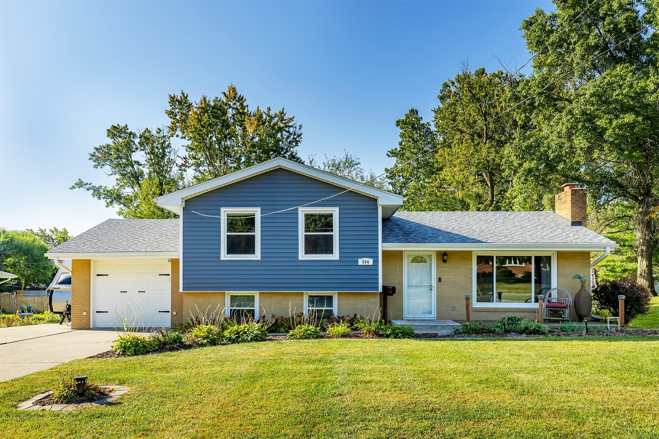 4th St, Altoona, IA 50009