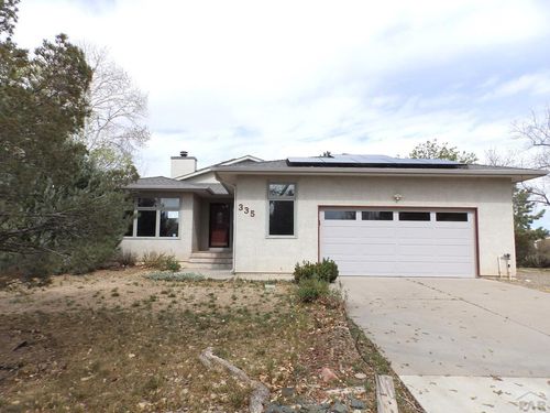 335 S Golfwood Pl, Pueblo West, CO, 81007-3635 | Card Image