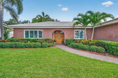 6225 43rd Ave N, Kenneth City, FL, 33709-5019 | Card Image