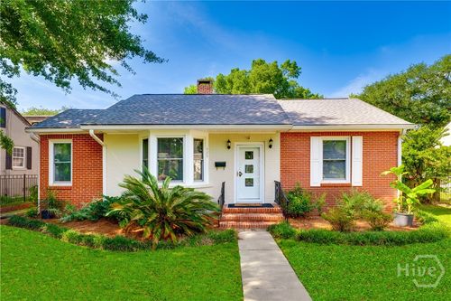 429 Columbus Dr, Savannah, GA, 31405-4304 | Card Image
