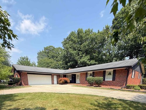 900 Canterbury Dr, Saginaw, MI, 48638-5862 | Card Image