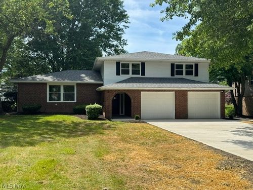 509 Marquardt Ave Ne, North Canton, OH, 44720-2160 | Card Image