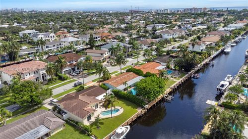 2530 Ne 48th St, Lighthouse Point, FL, 33064-7110 | Card Image