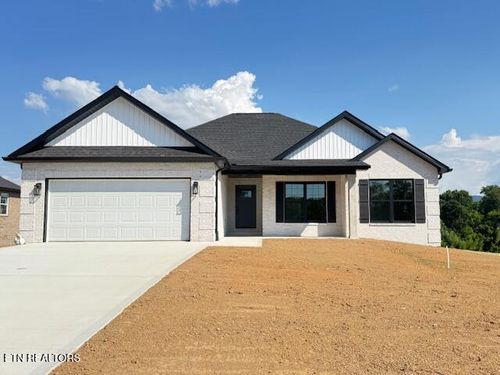 1046 Pathways Dr, Seymour, TN, 37865-4812 | Card Image