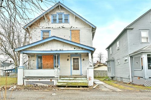 642 Saint Clair Dr Ne, Warren, OH, 44483-5816 | Card Image