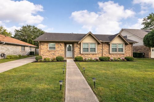 4415 Seminole St, Pasadena, TX, 77504-3506 | Card Image