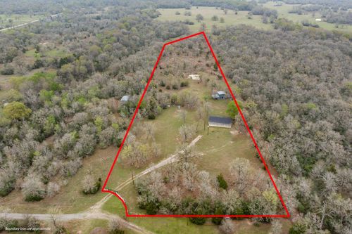 7111 Refugio Cir, Bedias, TX, 77831-5475 | Card Image