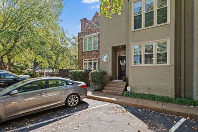 2844 Woodlawn Dr, Townhouse with 2 bedrooms, 2 bathrooms and 2 parking in Nashville TN | Image 2