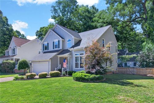 103 W Wedgwood Dr, Yorktown, VA, 23693-5505 | Card Image