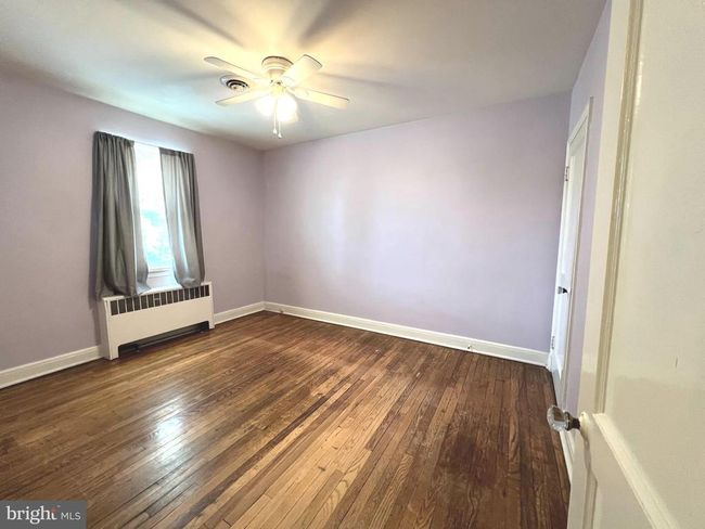 8544 Willow Oak Rd, Townhouse with 3 bedrooms, 1 bathrooms and null parking in PARKVILLE MD | Image 8