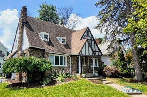 1619 Addington Rd, Toledo, OH, 43607-1708 | Card Image