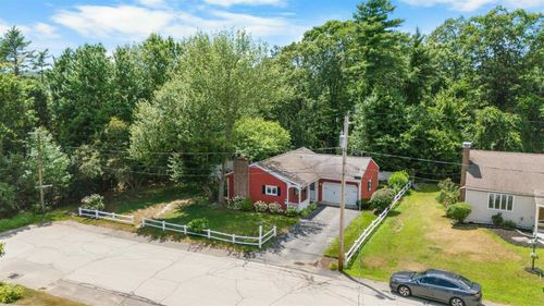 13 Wayside Dr, Bedford, NH, 03110-6483 | Card Image