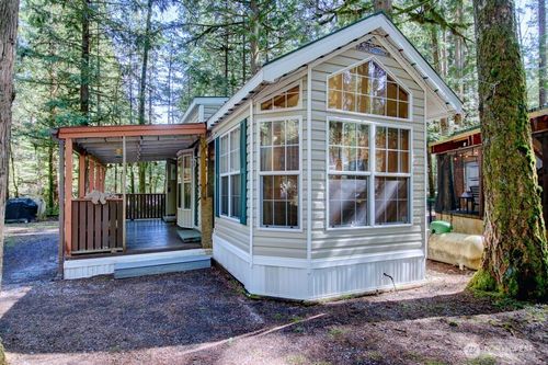 132 Jasper Trl, Deming, WA, 98244 | Card Image