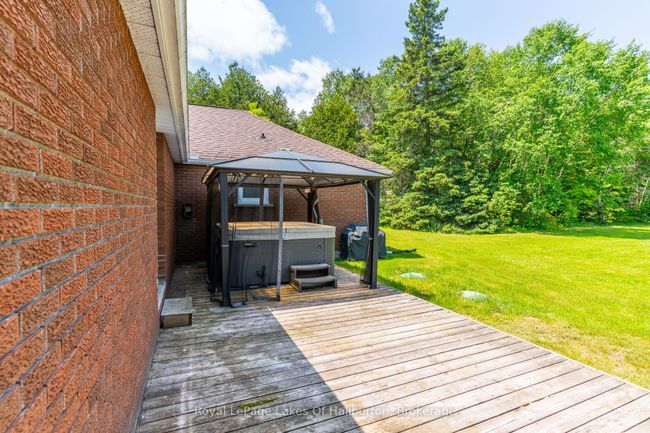 3875 Loop Rd, House other with 3 bedrooms, 2 bathrooms and 6 parking in Harcourt ON | Image 43