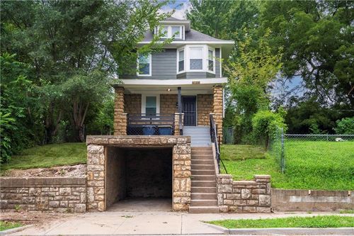4124 Virginia Ave, Kansas City, MO, 64110-1322 | Card Image