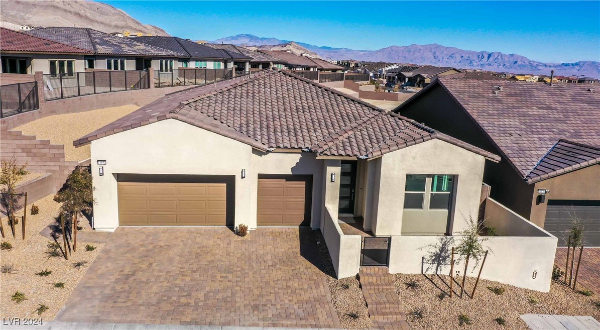 Grassy Plain Ave, Las Vegas, NV 89138