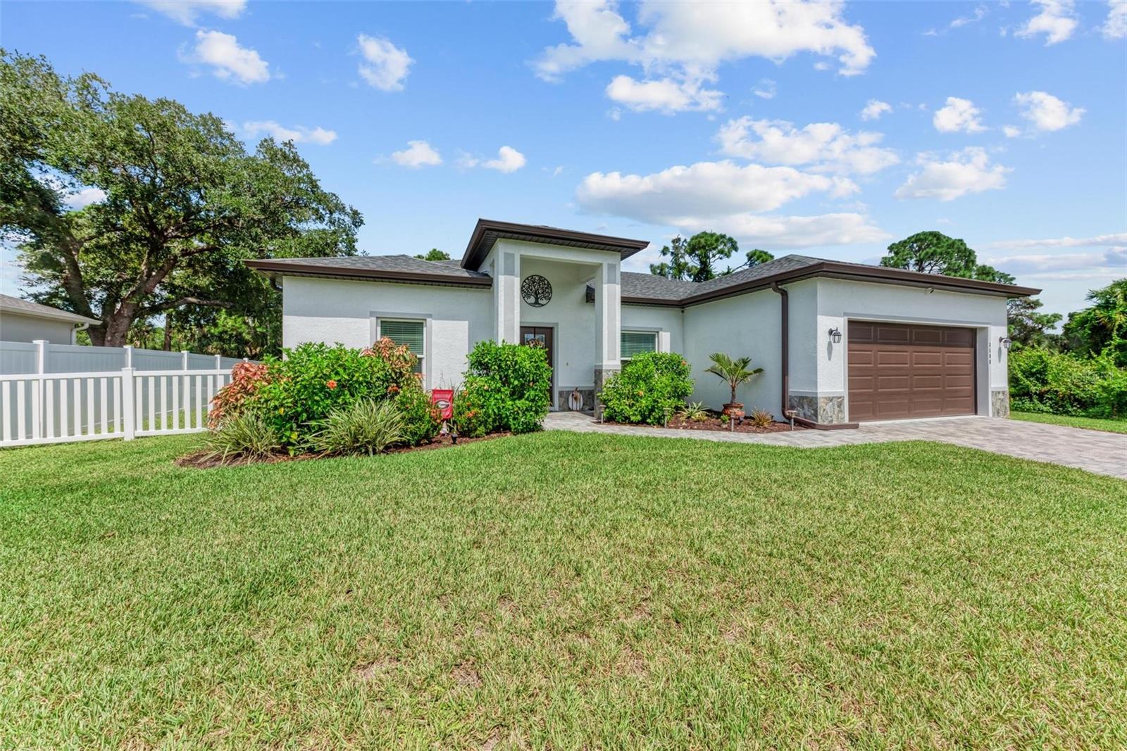 Cuthbert Ave, North Port, FL 34287