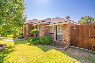 1811 Kensington Lane, House other with 3 bedrooms, 2 bathrooms and 2 parking in Midland TX | Image 3