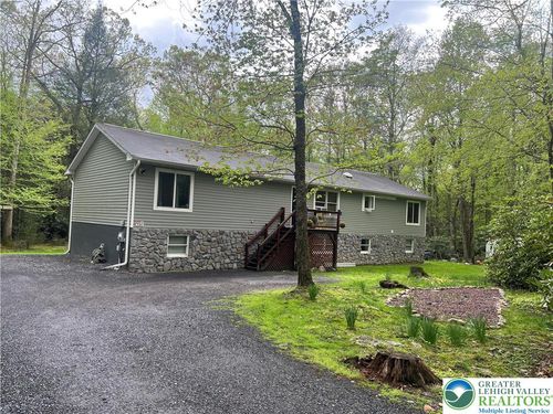 199 Lower Valley Dr, Kunkletown, PA, 18058-8285 | Card Image