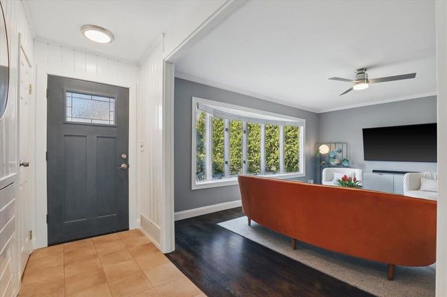 Side view of yard | Image 23