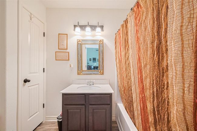 914 Baker Rd, Home with 3 bedrooms, 2 bathrooms and null parking in Rosenberg TX | Image 24