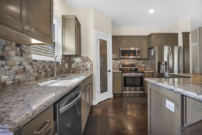 210 Shoreline Dr, House other with 2 bedrooms, 2 bathrooms and 2 parking in Brookeland TX | Image 13