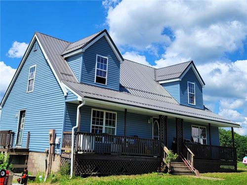 122 Trails End Ln, Franklin, PA, 16323-4952 | Card Image