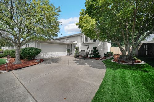 621 Pierce Ave, Dyer, IN, 46311-1164 | Card Image