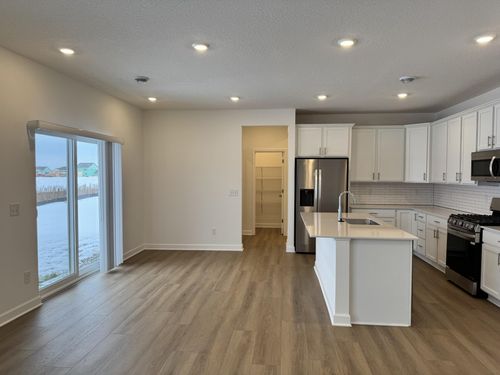 7347 184th St W, Lakeville, MN, 55044-1536 | Card Image