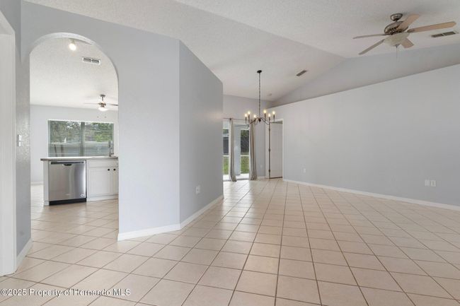 8408 Nuzum Rd, House other with 3 bedrooms, 2 bathrooms and null parking in Weeki Wachee FL | Image 4