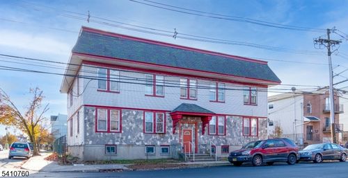 539 18th Ave, Newark, NJ, 07103-1451 | Card Image
