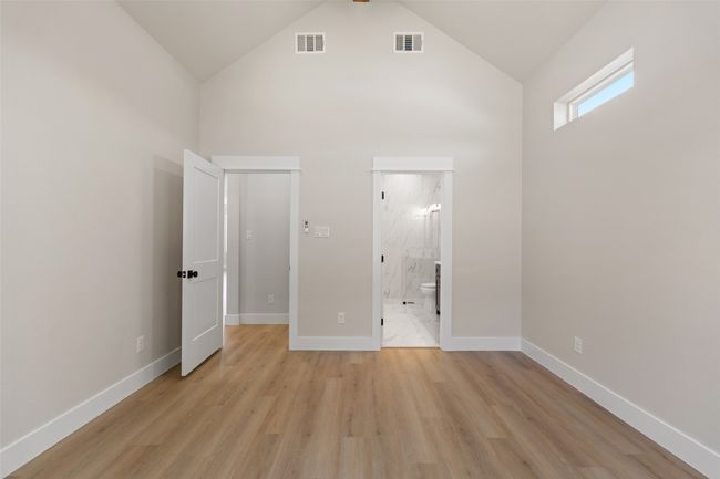 912 Tree Dr, House other with 3 bedrooms, 2 bathrooms and null parking in Granbury TX | Image 23