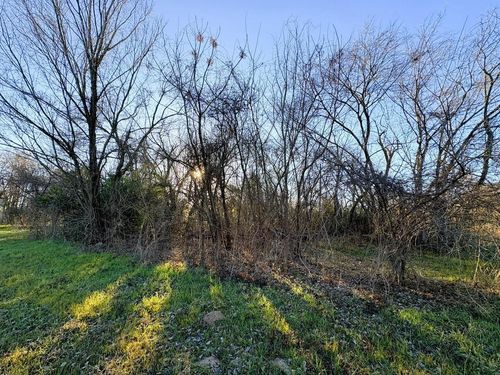 613 N San Jacinto, Hearne, TX, 77859 | Card Image