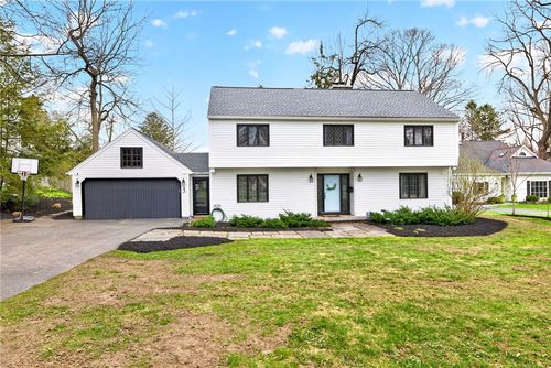 3 Stonegate Ln, Pittsford, NY, 14534-1913 | Card Image