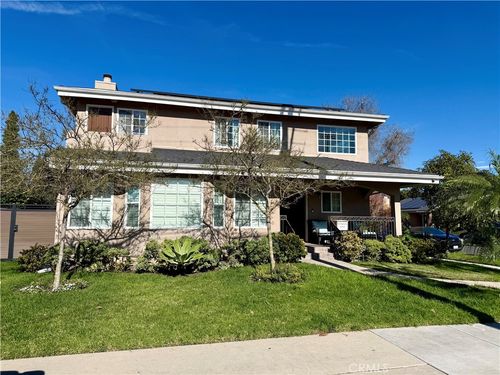 5243 E Arbor Rd, Long Beach, CA, 90808-1108 | Card Image