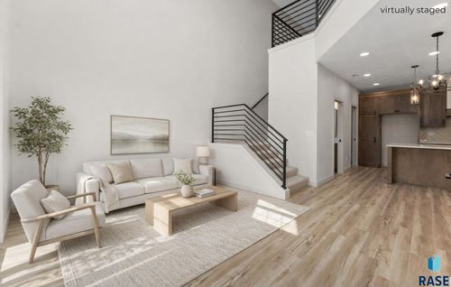 8621 W Shoreline Pl, Sioux Falls, SD, 57107-8515 | Card Image