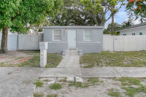 2051 Nw 152nd Ter, Miami Gardens, FL, 33054-2806 | Card Image