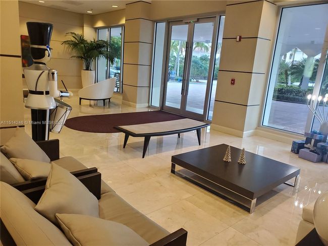 APT-923 - 19380 Collins Ave, Condo with 1 bedrooms, 1 bathrooms and null parking in Sunny Isles Beach FL | Image 27